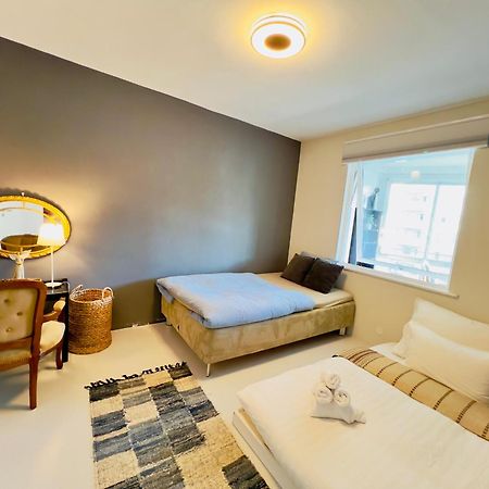 Luxury Service Apartment By Chanya Ålesund Esterno foto