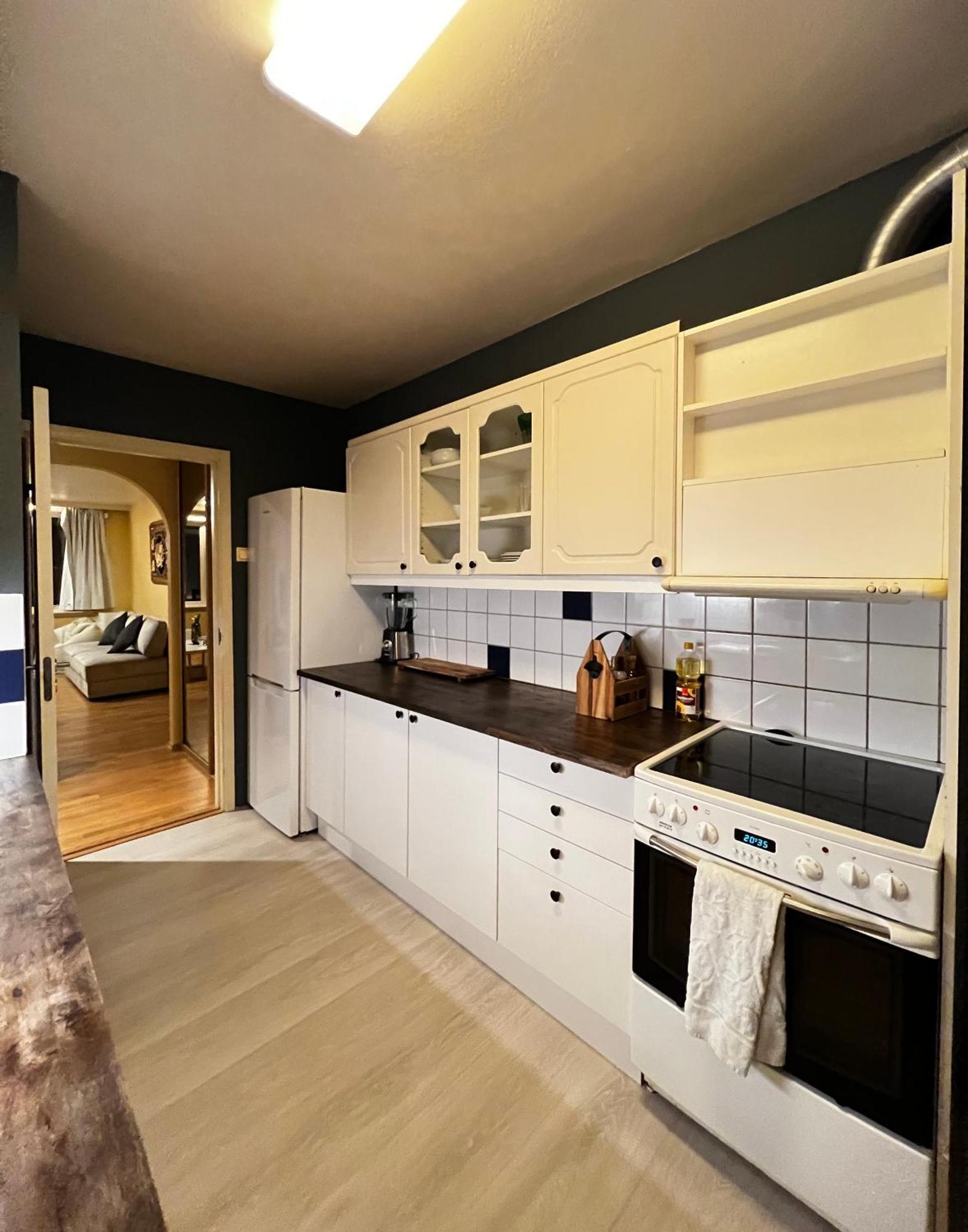 Luxury Service Apartment By Chanya Ålesund Esterno foto